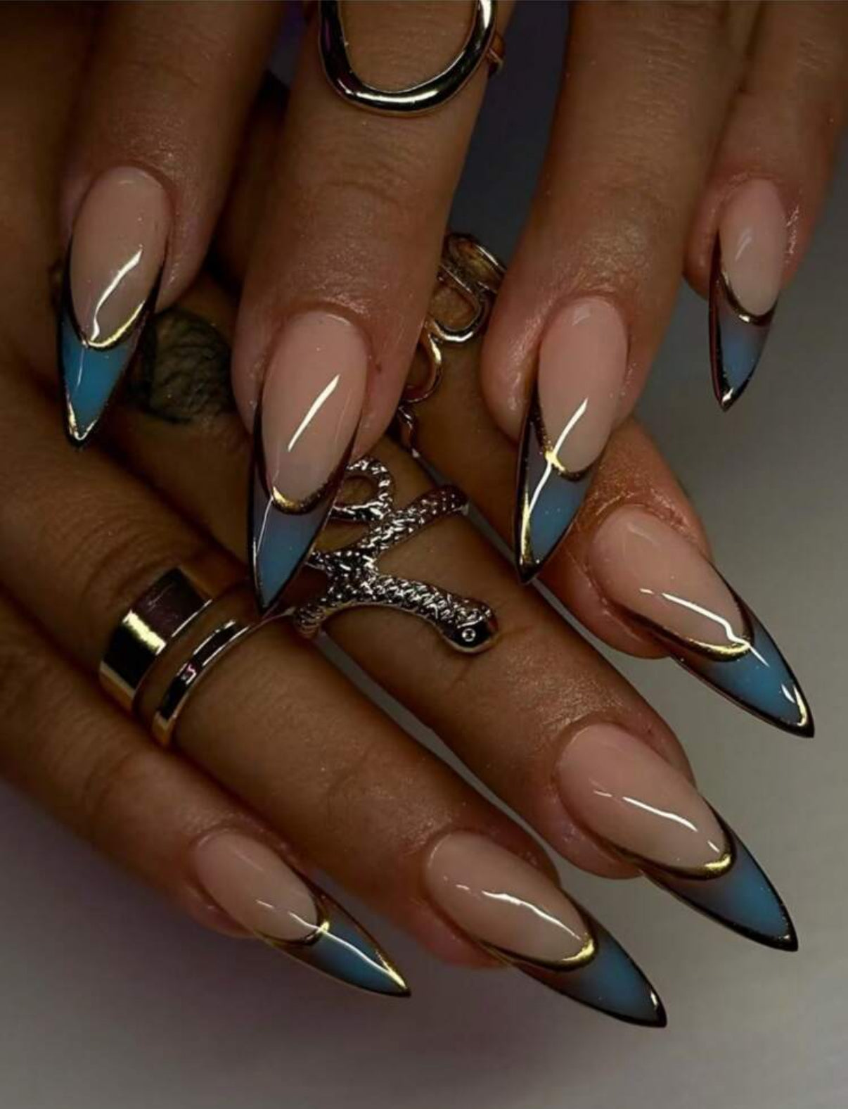 After Midnight – Long Ocean Blue & Gold Trim Reusable Press‑On Nails, 24‑Piece Set